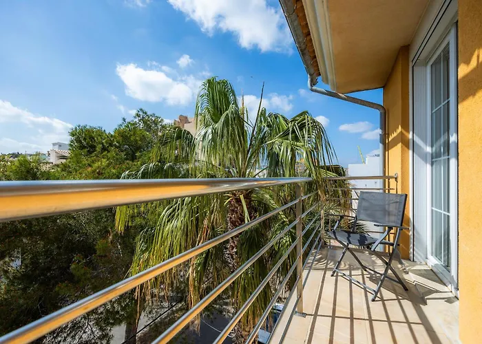 Apartment Minimal Ref 9000 *